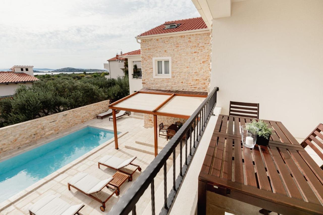Olive Tree Apartments Vodice Eksteriør billede
